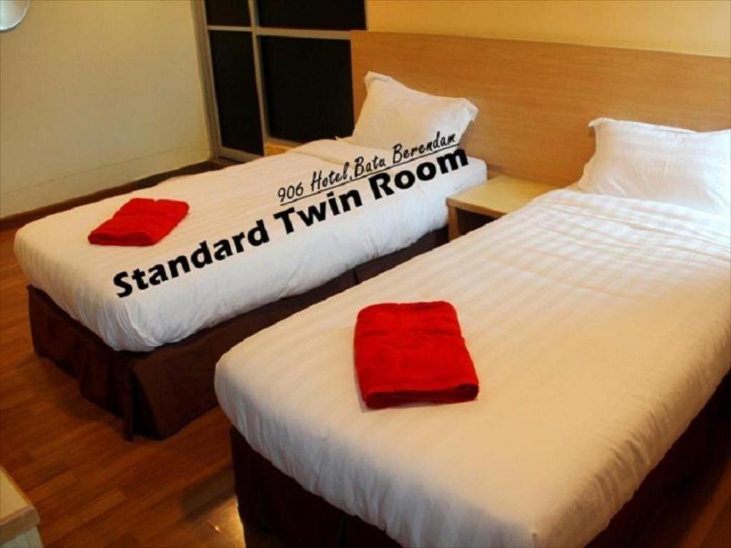 906 Hotel Batu Berendam Malacca Extérieur photo