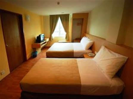 906 Hotel Batu Berendam Malacca Extérieur photo